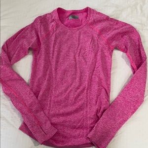 Athleta Momentum Long Sleeve